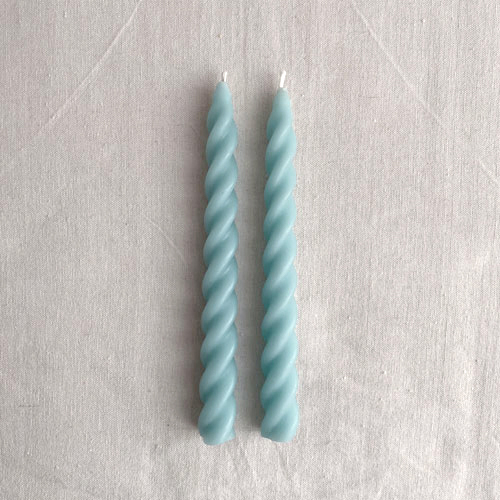 PAIR OF BEESWAX TWIST CANDLES : SEAFOAM